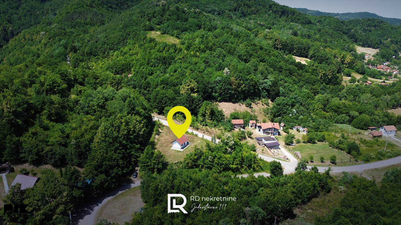 Na prodaju vikendica u Čelincu 40 m2, na placu od 1350 m2 6