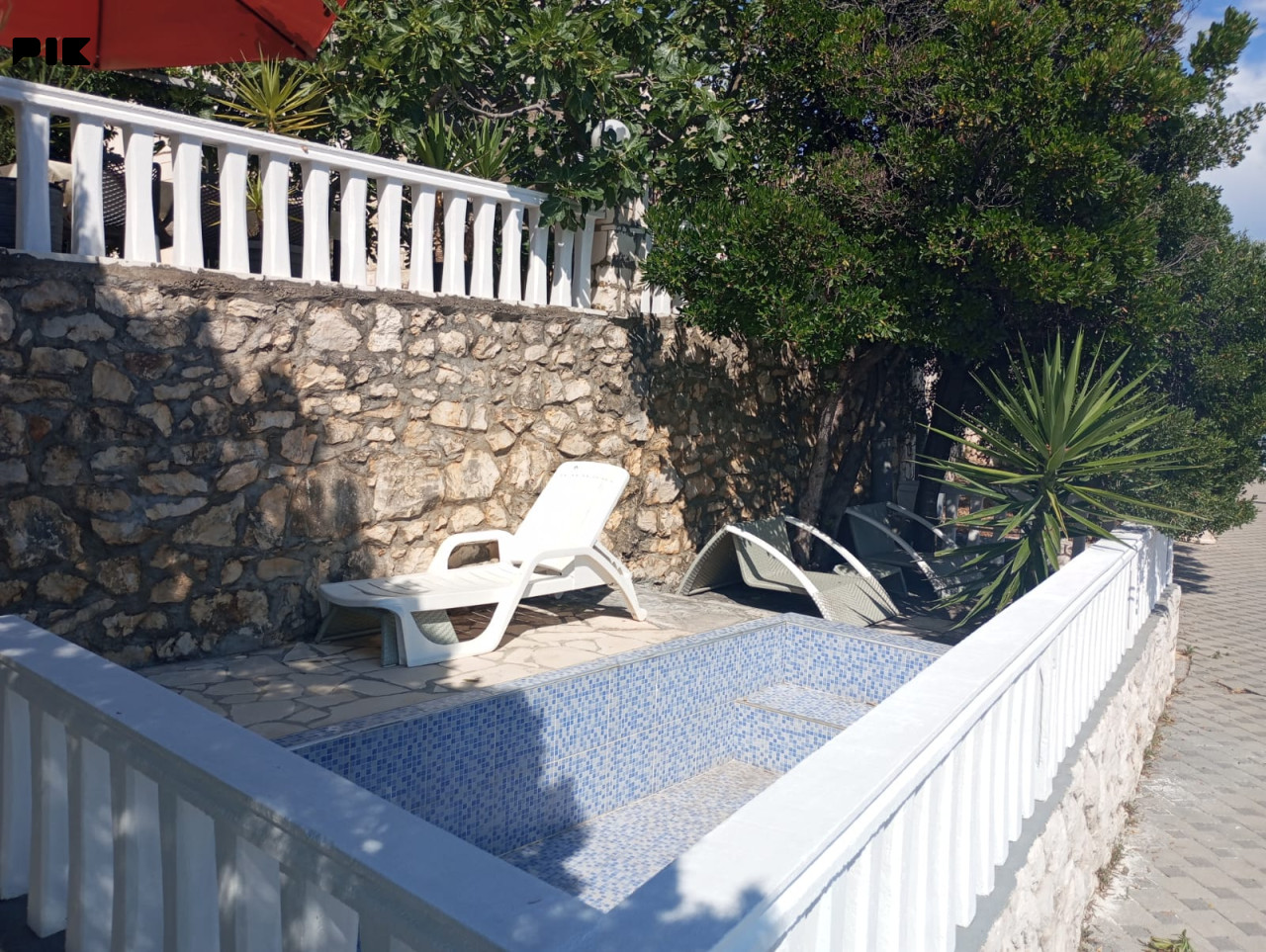 LUKSUZNA VILA 400 m2 - 8 APARTMANA - VLASTITA PLAŽA - NEUM SURDUP 9