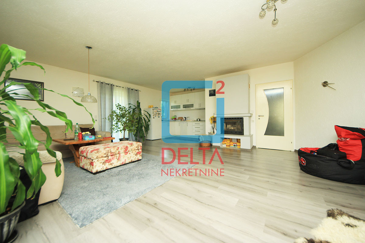 Kuća 136m2 / na parceli 3322m2 / garaža / Donja Bioča / Ilijaš 3