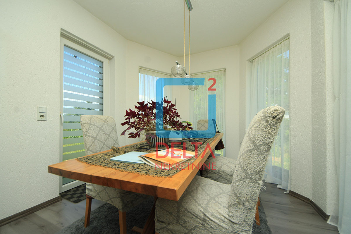 Kuća 136m2 / na parceli 3322m2 / garaža / Donja Bioča / Ilijaš 6