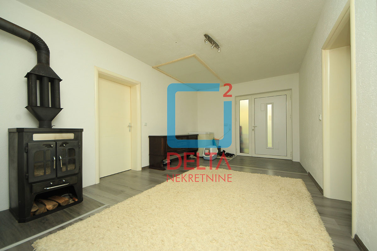 Kuća 136m2 / na parceli 3322m2 / garaža / Donja Bioča / Ilijaš 14