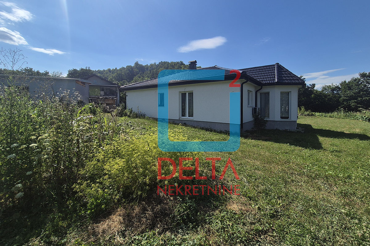 Kuća 136m2 / na parceli 3322m2 / garaža / Donja Bioča / Ilijaš 15