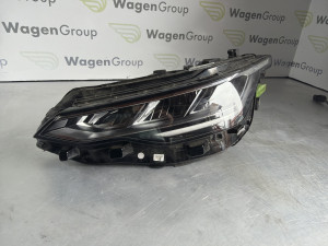 Far Volkswagen Golf 8 (fotografija 2)