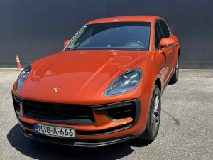 Porsche Macan S ; 2022 GOD-Privatna prodaja