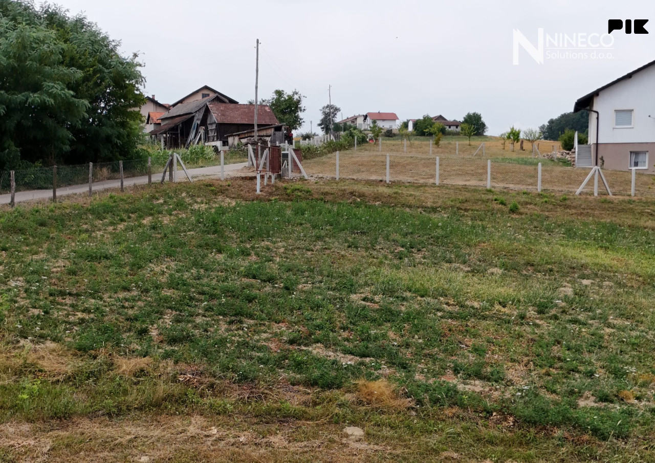 PLAC - DOVIĆI - 658 m2 (Opština Laktaši) 6