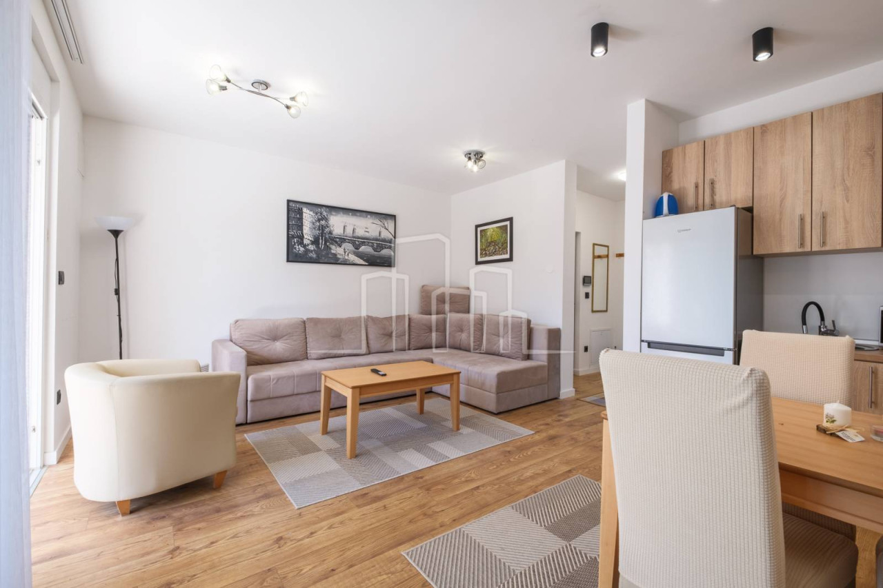 Prodaja apartman Jahorina Dvorišta opremljen dva balkona parking 3