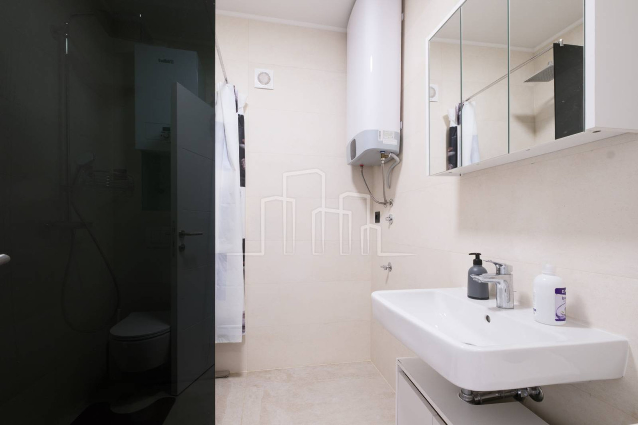 Prodaja apartman Jahorina Dvorišta opremljen dva balkona parking 6