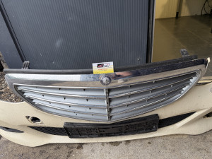 Prednja maska Mercedes e klasa w212 2015