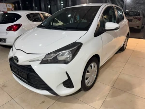 TOYOTA YARIS 1.0i ,2019 GODINA, TOUCH SCREEN MULTIMEDIA, KLIMA