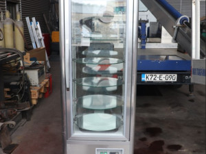 Vitrina za torte i kolače SNELLE R350 1000KM