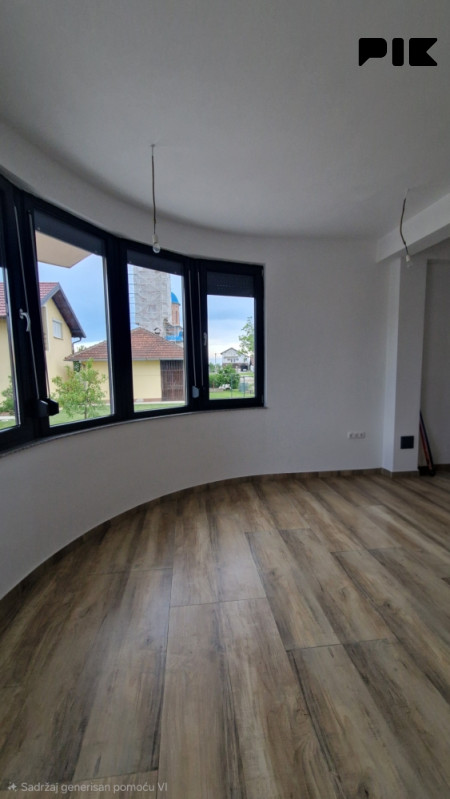 Poslovni prostor Aleksandrovac 2