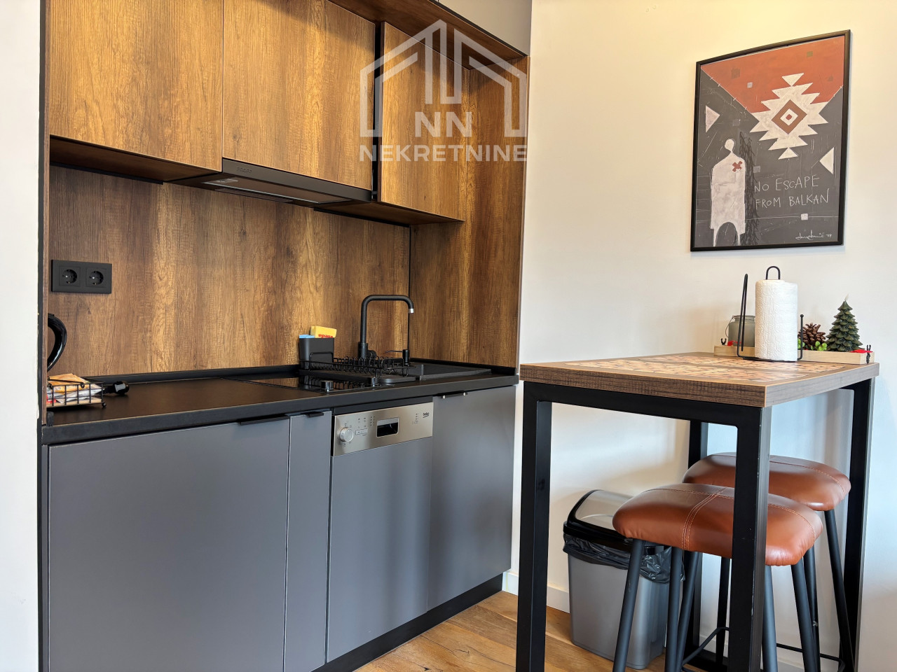 NN Nekretnine : Namješten apartman 27m2 - Bjelašnica 7