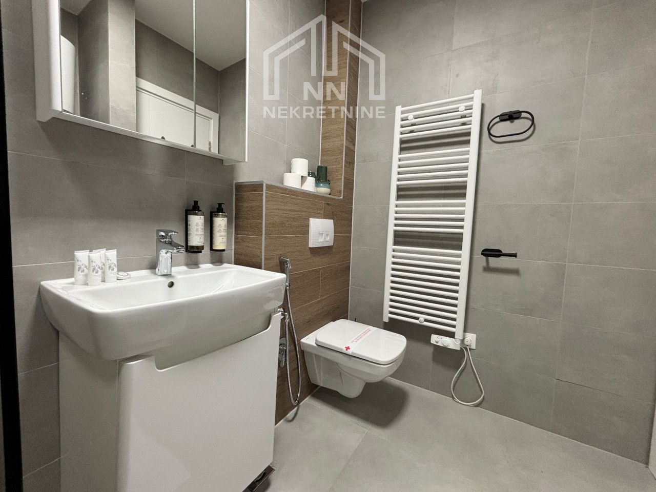 NN Nekretnine : Namješten apartman 27m2 - Bjelašnica 13