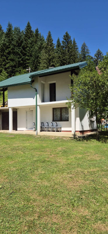 Sigenx prodaje zemljište/kuću/Srednje/Moševići