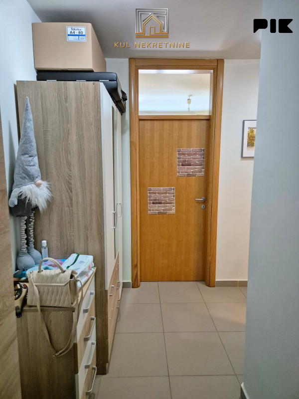 Na prodaju stan u strogom centru grada 10