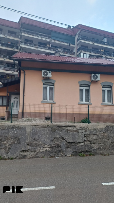 Stanovi kuca vareš