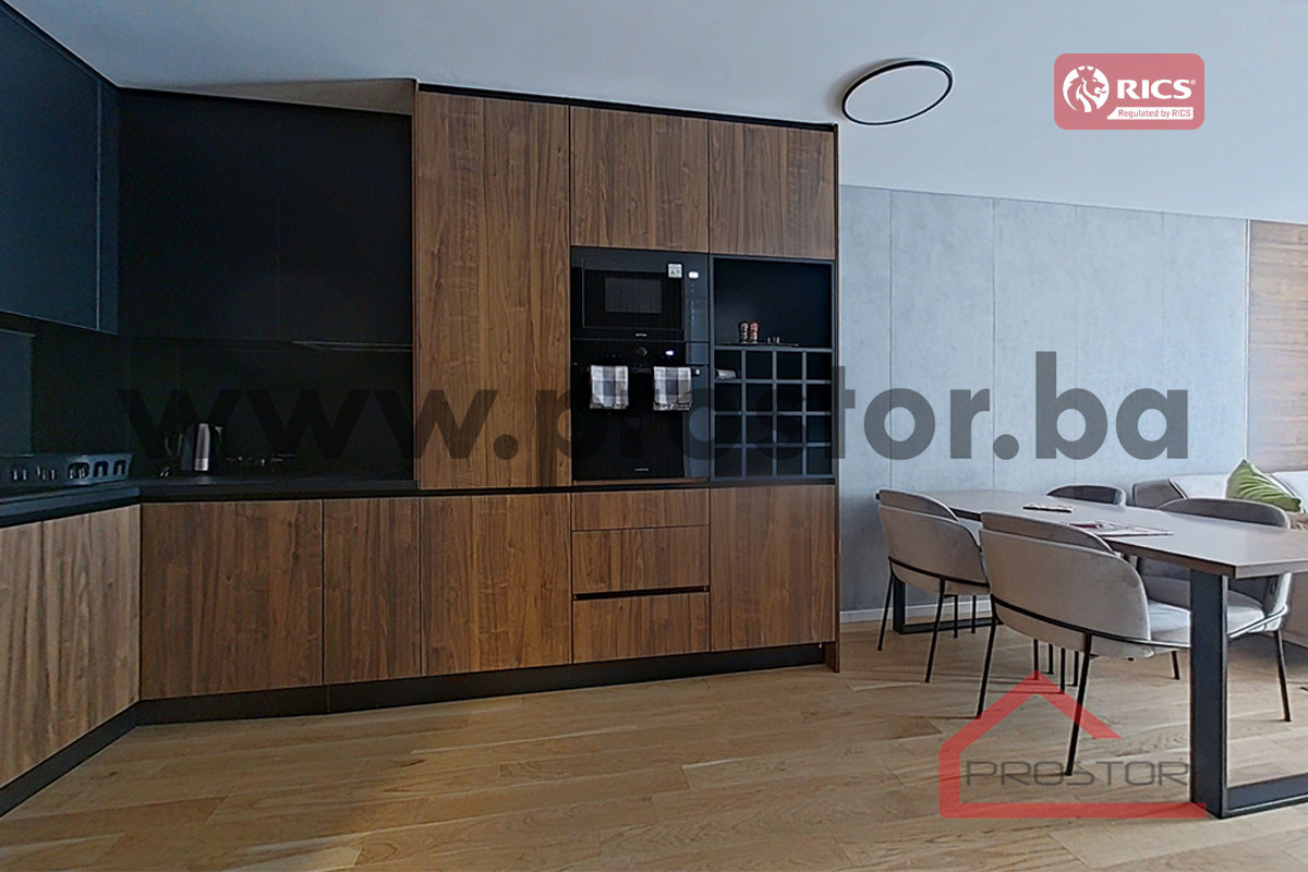 PROSTOR prodaje: Trosoban apartman, Snježna dolina 9
