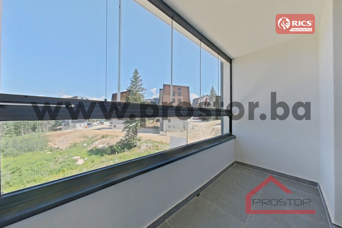 PROSTOR prodaje: Namješten trosoban apartman, 72m2 7