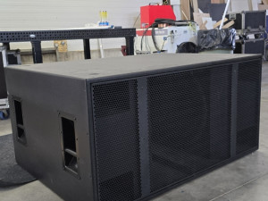Subwoofer 2x21" Eighteen Sound - Bass zvučnik - zvučna kutija