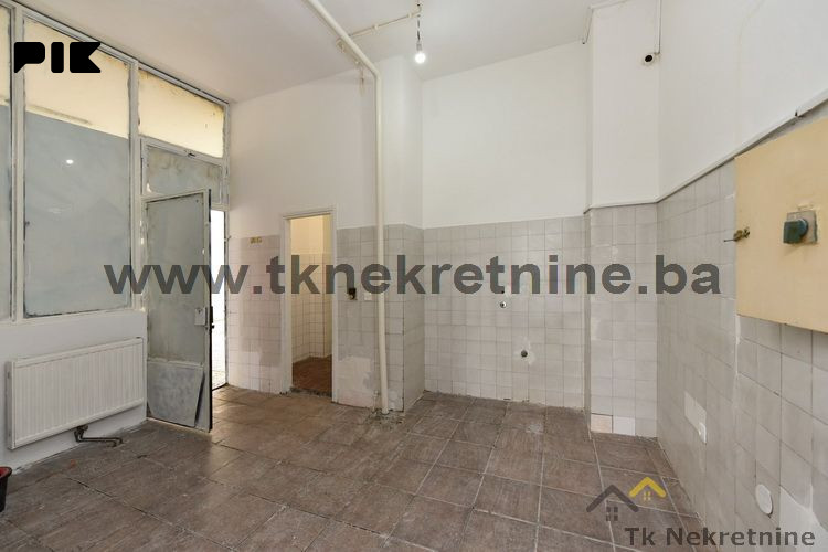 SJENJAK "D" BLOK - Poslovni prostor površine 30,50 m2 9