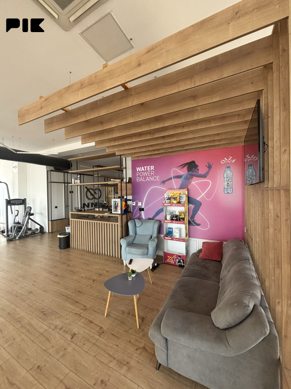 Fitness Centar Kompletno Opremljen ! 5