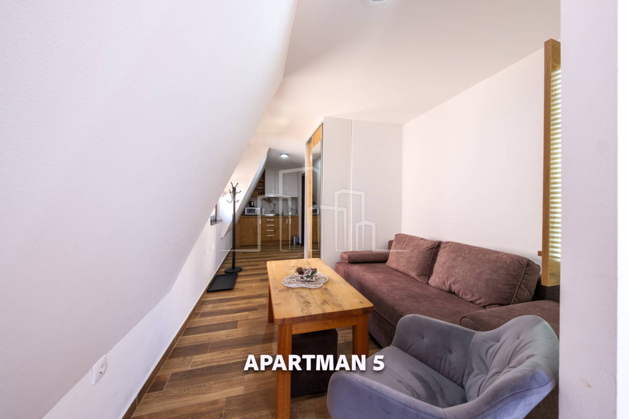 Vikend objekat sa 5 apartmana na Jahorini prodaja 42