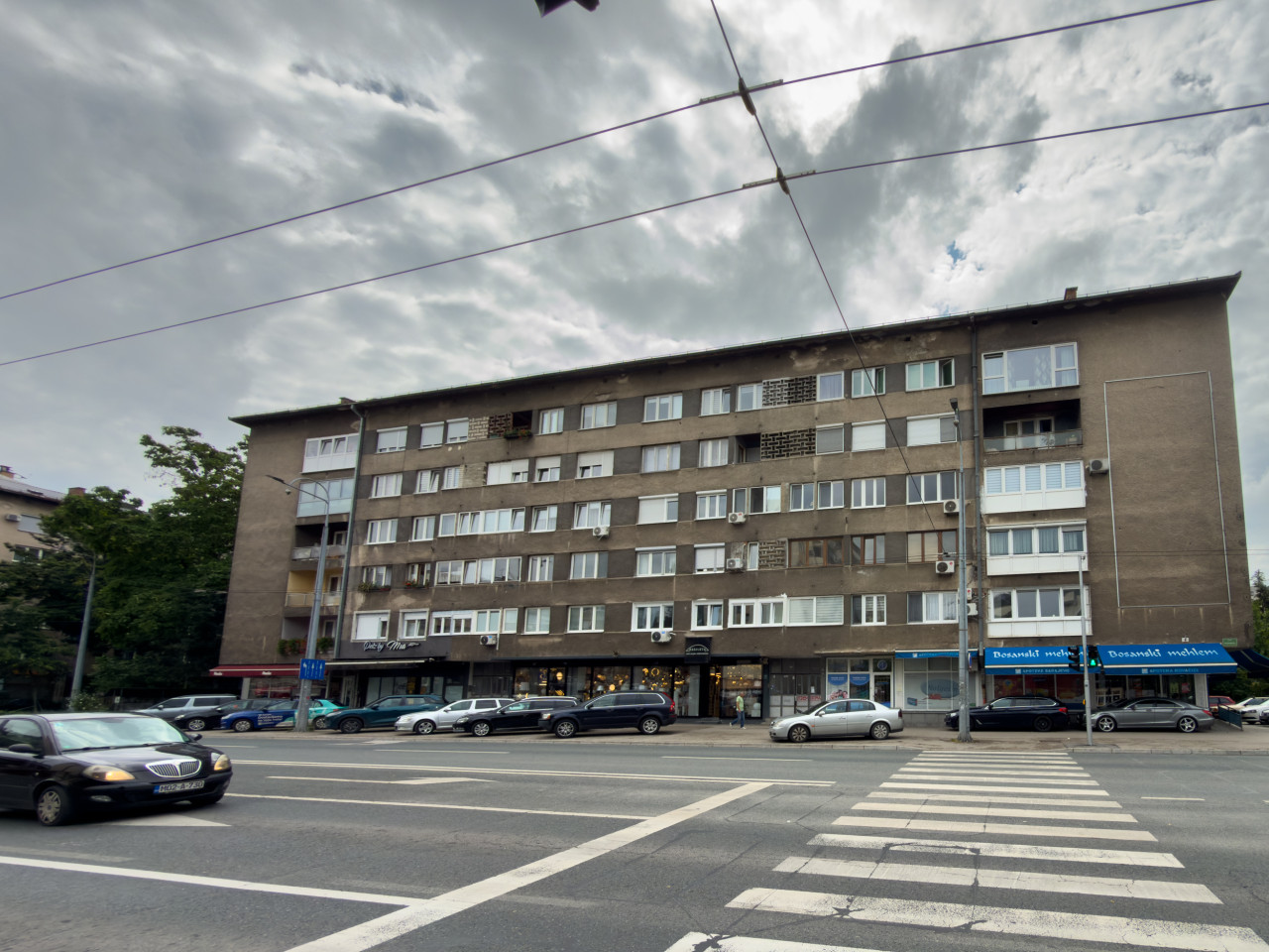 Trosoban stan u Zagrebačkoj ulici Prodaja 18