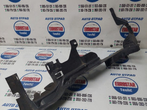 Usmjerivac zraka Volvo XC60 30764573 RHS ES9338