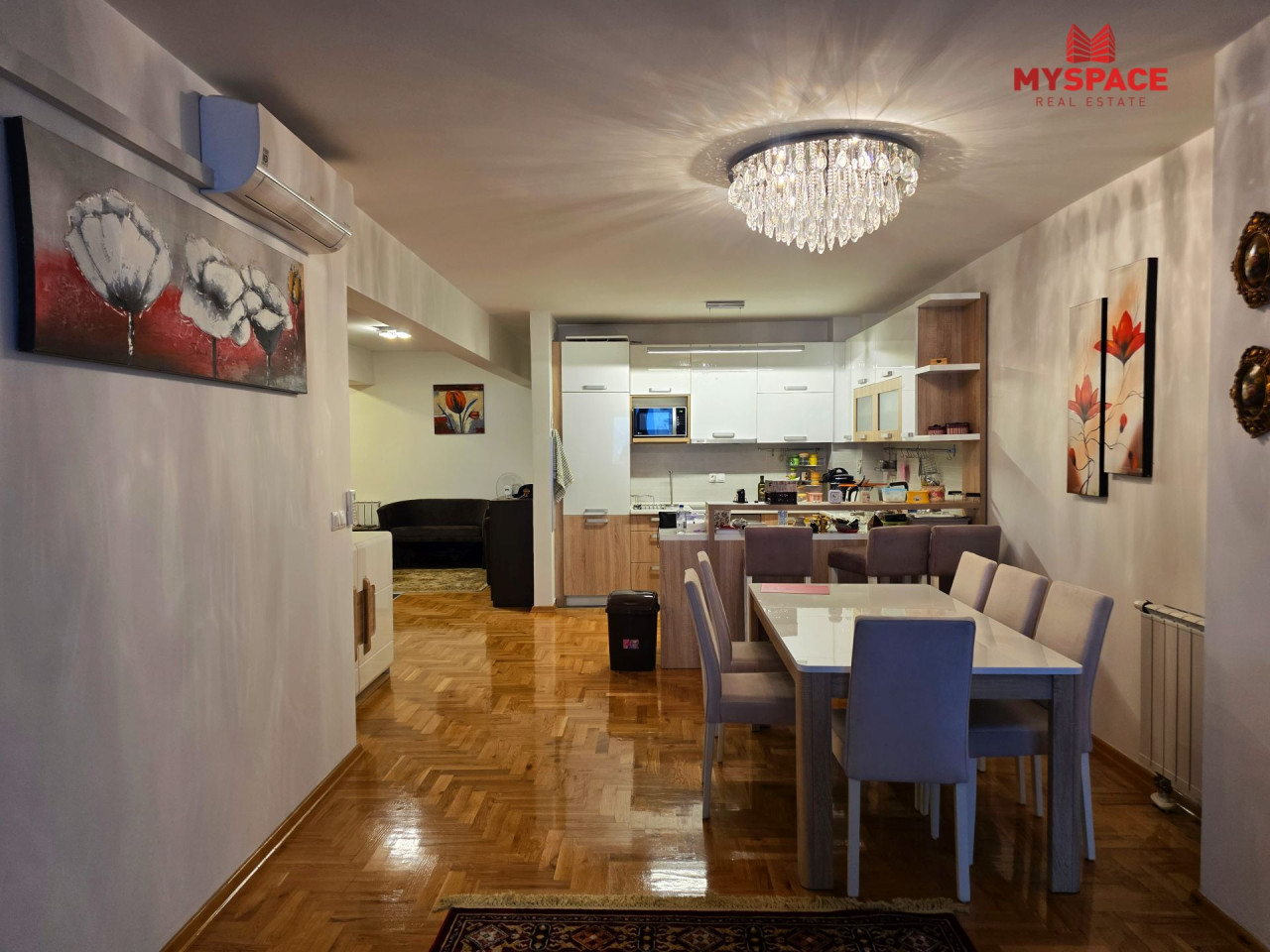 MY SPACE/ Stan sa garazom/ Nova Otoka/ NAMJESTEN/ 174 m2 13