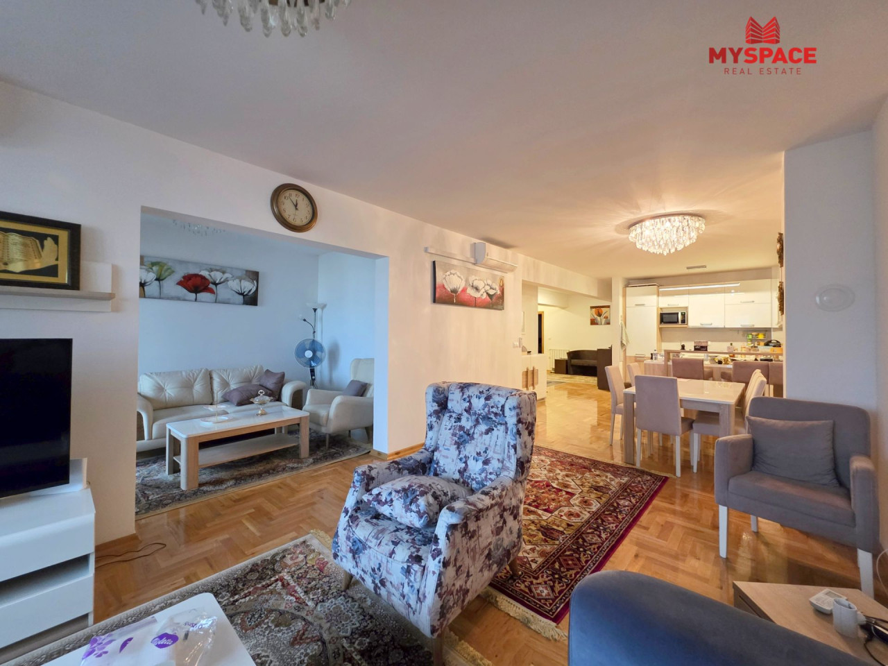 MY SPACE/ Stan sa garazom/ Nova Otoka/ NAMJESTEN/ 174 m2 15