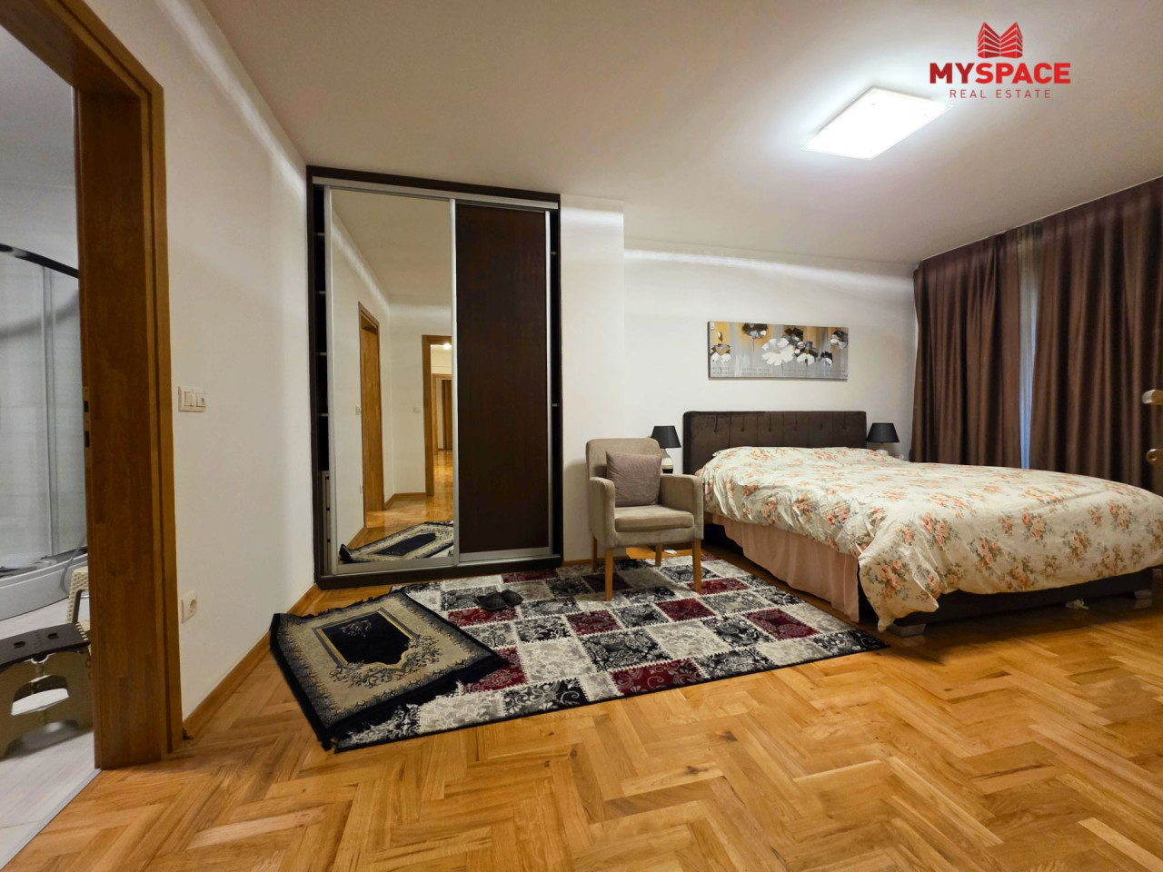 MY SPACE/ Stan sa garazom/ Nova Otoka/ NAMJESTEN/ 174 m2 36