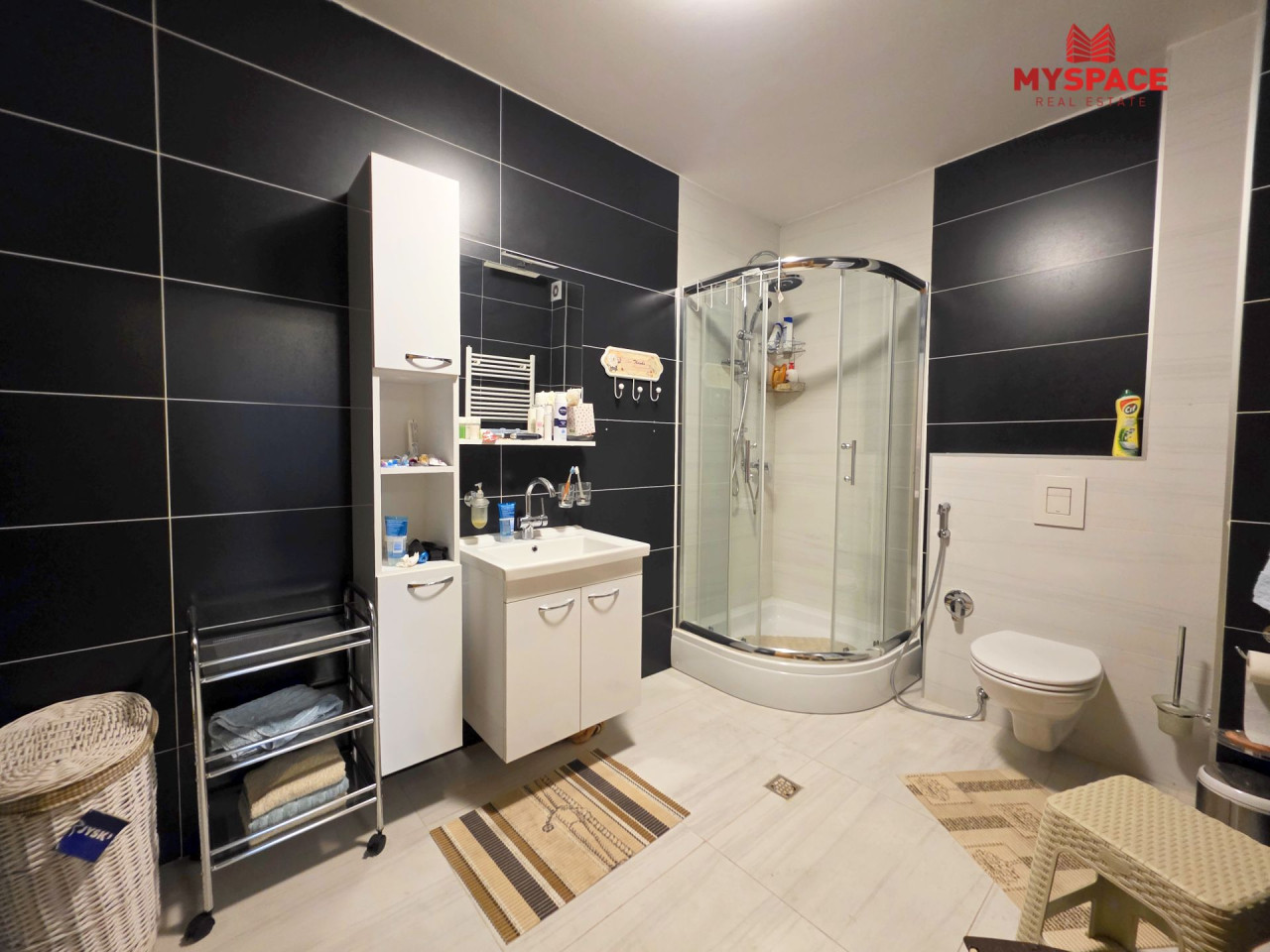 MY SPACE/ Stan sa garazom/ Nova Otoka/ NAMJESTEN/ 174 m2 42