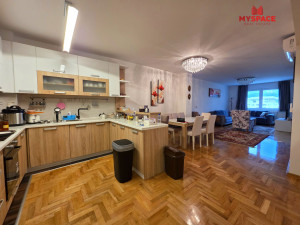MY SPACE/ Stan sa garazom/ Nova Otoka/ NAMJESTEN/ 174 m2 photo 5