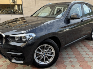 BMW X3 2.0 xDrive 190ks "SportPaket" LED Navigacija PDC Automatik