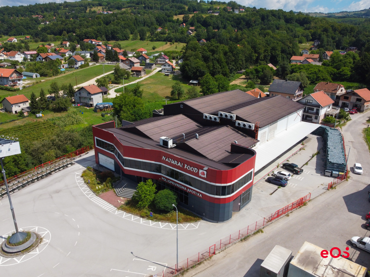 Poslovno-proizvodni objekat sa hladnjačom - Vitez 15