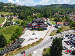 Poslovno-proizvodni objekat sa hladnjačom - Vitez