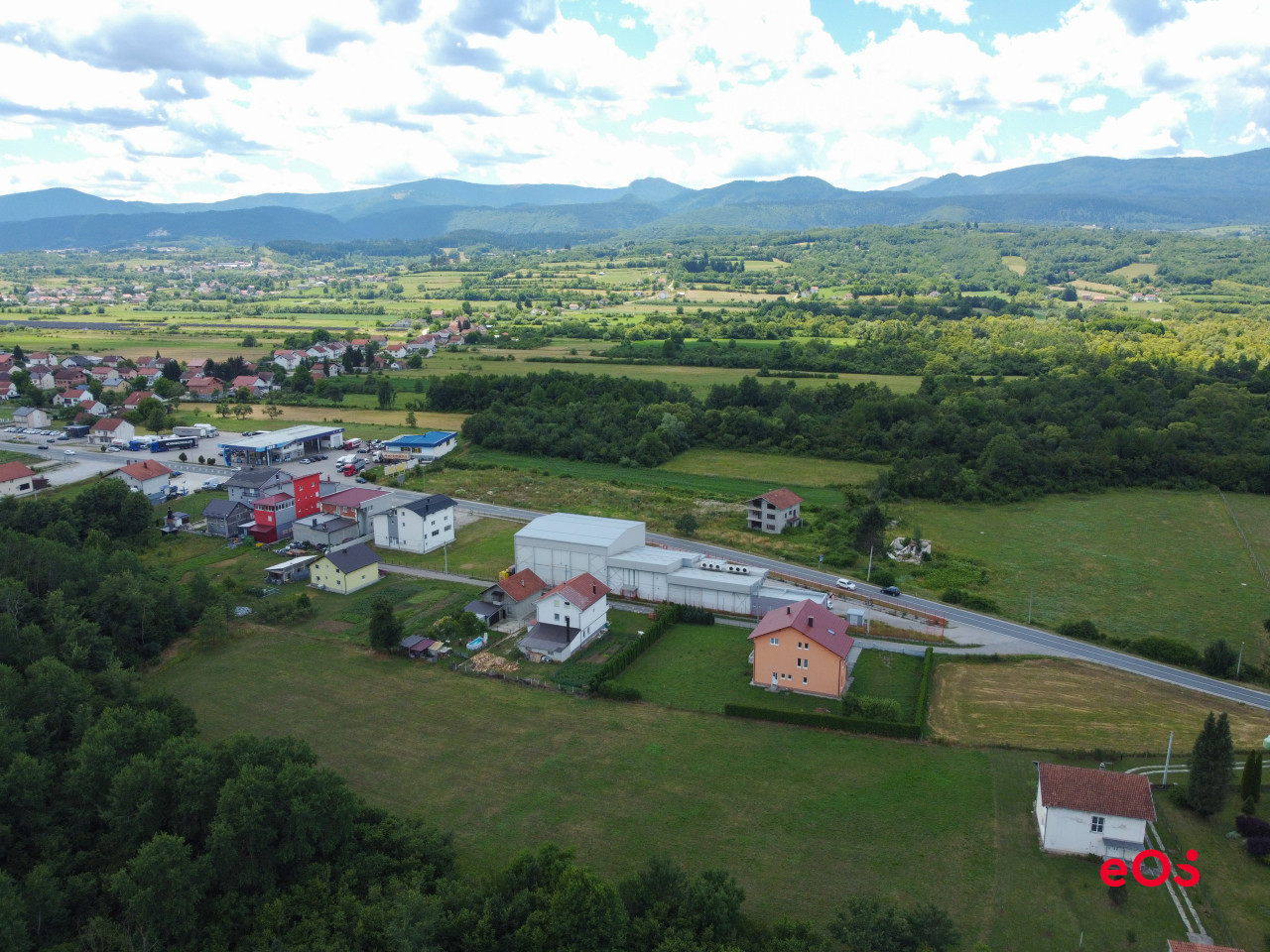 Savremena hladnjača i logistički centar uz magistralni put M16 2