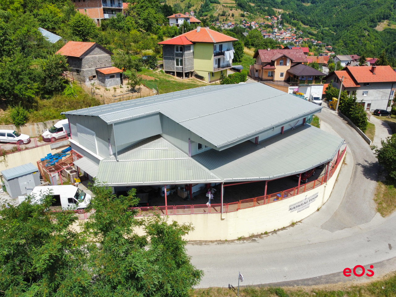 Poslovni objekat sa infrastrukturom spremnom za rad i razvoj 8
