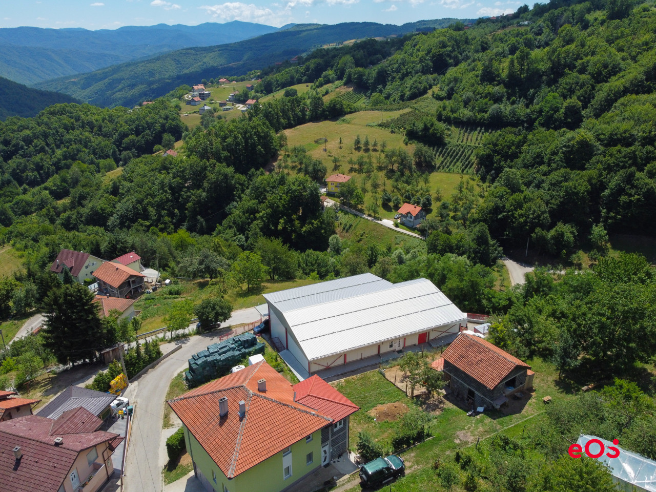 Poslovni objekat sa infrastrukturom spremnom za rad i razvoj 14