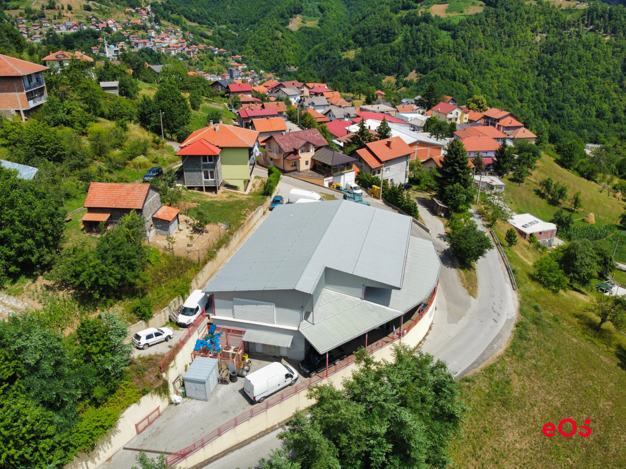 Poslovni objekat sa infrastrukturom spremnom za rad i razvoj 20