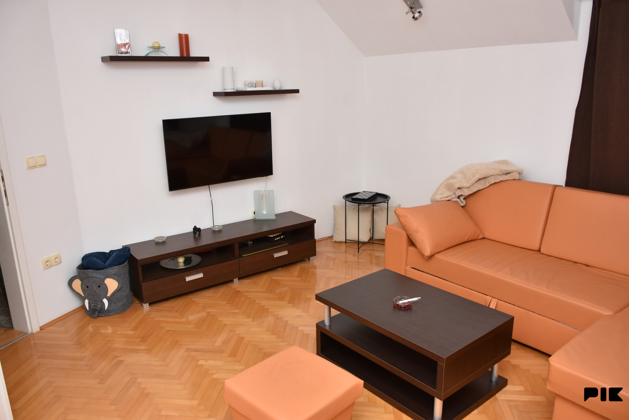 Kuća Modriča 300m2 10