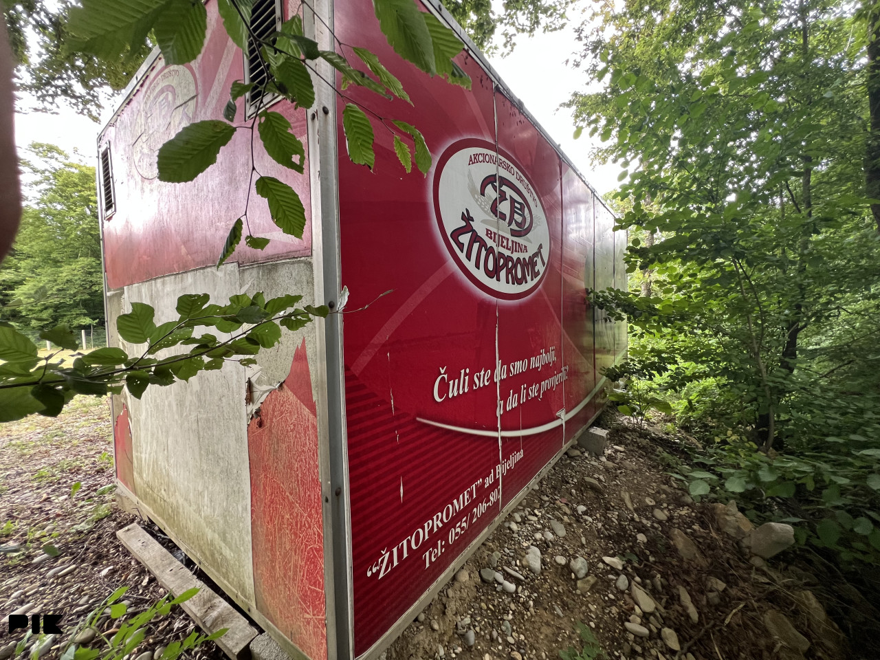 Kontejneri ostava furgon 9