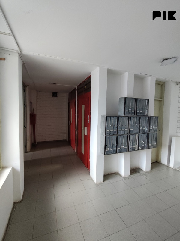 Cetverosoban stan - Alipasino Polje A faza - Trg Solidarnosti photo 2
