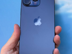 Iphone 15 pro max 256GB zdravlje baterije 82%