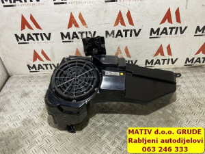SUBWOOFER Audi A7 C7 2011 BOSE SBW822