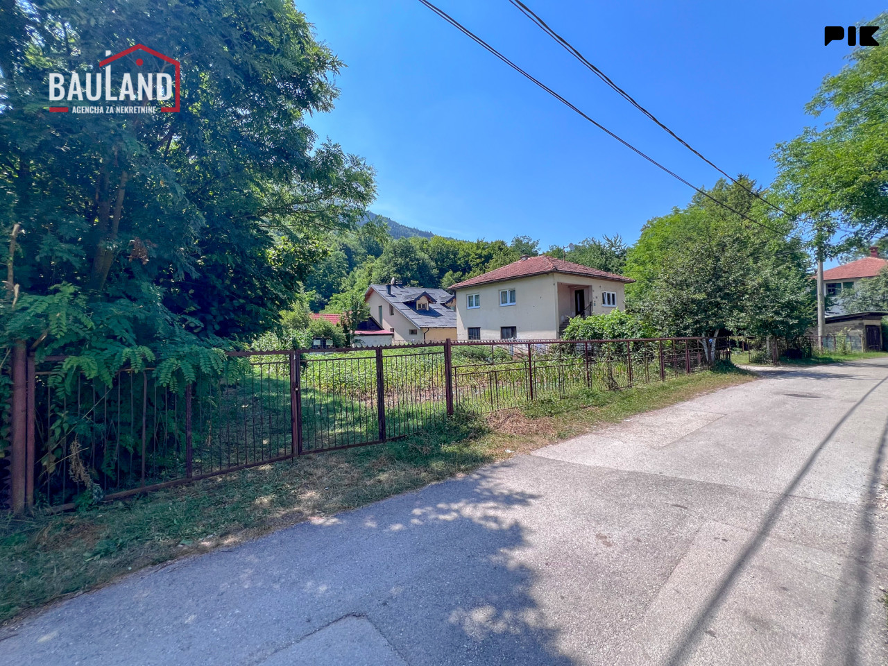 BAULAND prodaje/ Ravna parcela površine 433m2/ Hrasnica