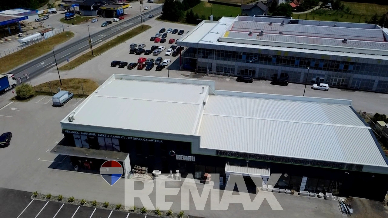 Poslovni objekat | prodajni salon | 1500m2 - Žepče 9