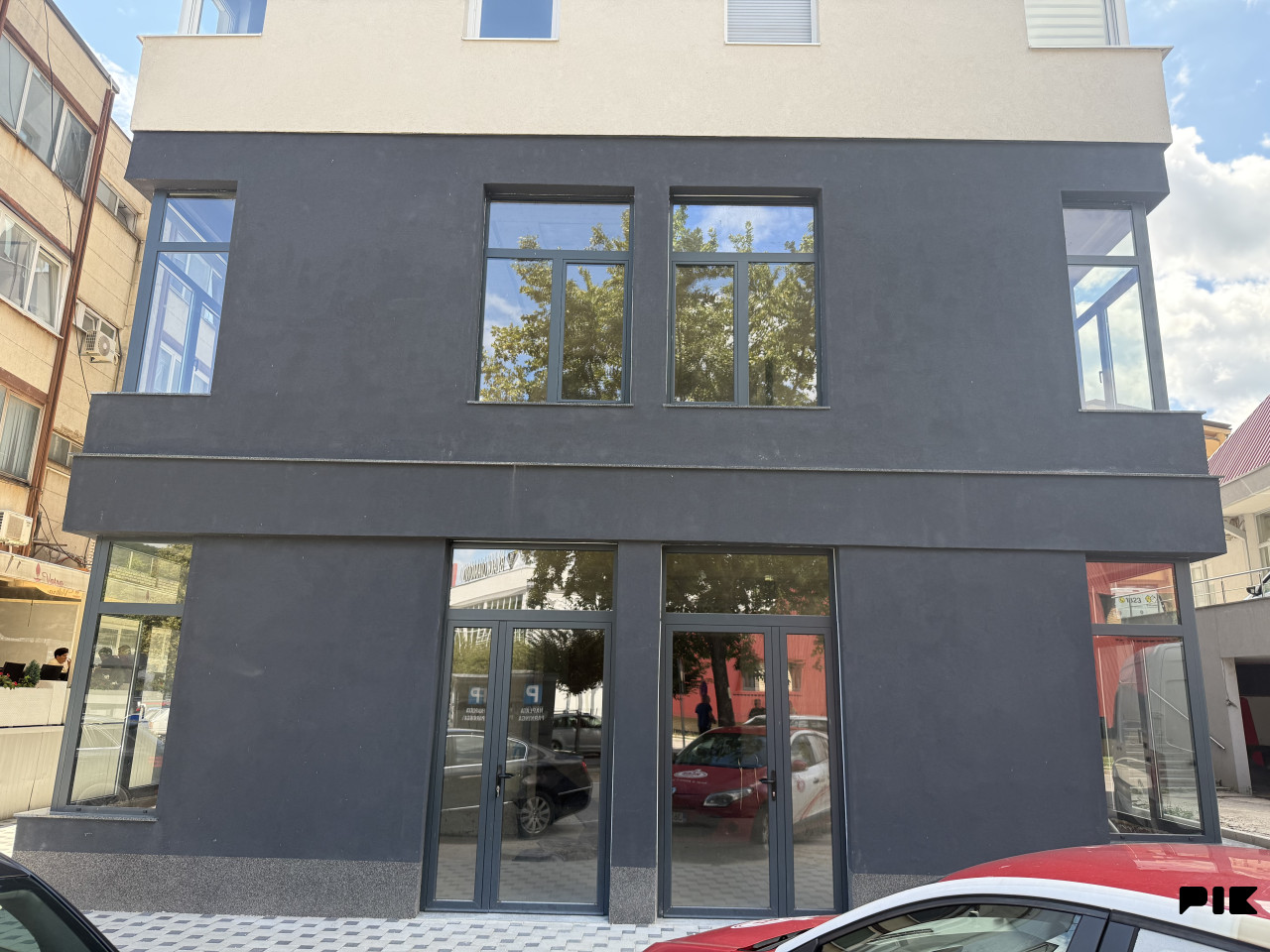 Najam poslovnog prostora u centru Kiseljaka 170m2 2