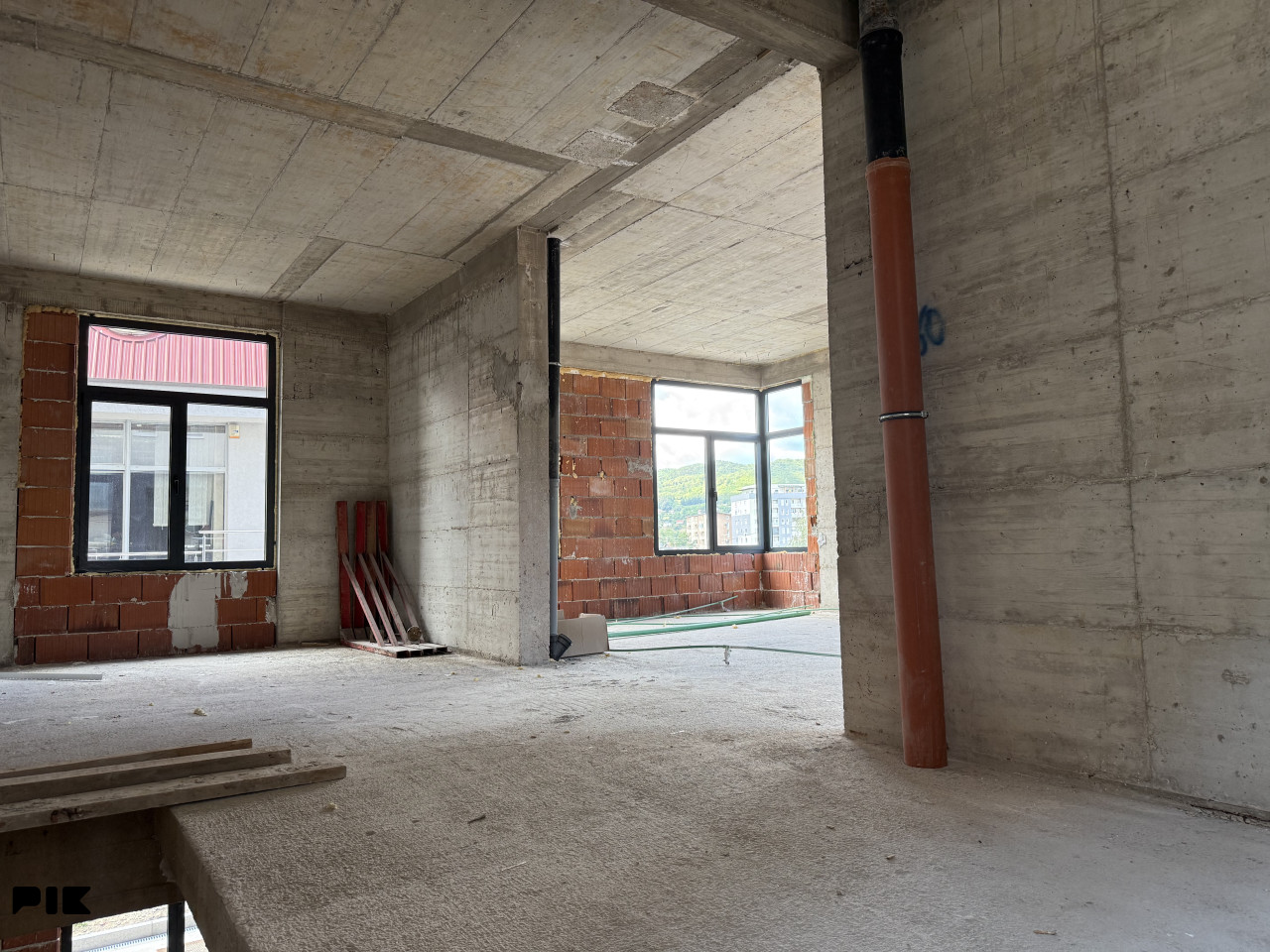 Najam poslovnog prostora u centru Kiseljaka 170m2 9