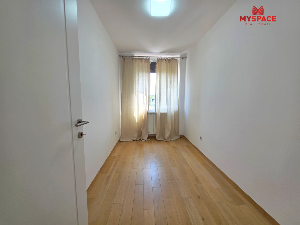 MY SPACE/ Stan/ Kosevo/ RENOVIRAN/ NAMJESTEN/ 95 m2 17